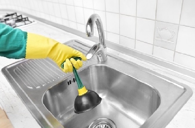 Sariyer Mutfak Lavabo Tikali Boru Açma